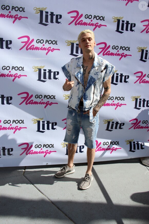 Aaron Carter chante à la fête Flamingo GO Pool à Las Vegas le 15 avril 2017. © CPA/Bestimage 15/04/2017 - Las Vegas