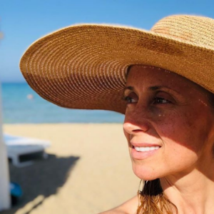 Lara Fabian en vacances en Sicile, avec son mari Gabriel. Le 12 août 2019.