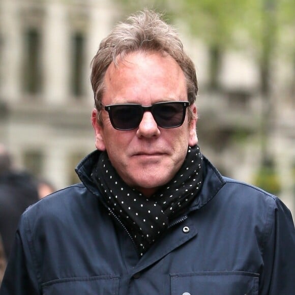 Kiefer Sutherland et sa fiancée Cindy Vela à la sortie des studios de Global Radio à Londres, le 25 avril 2019.