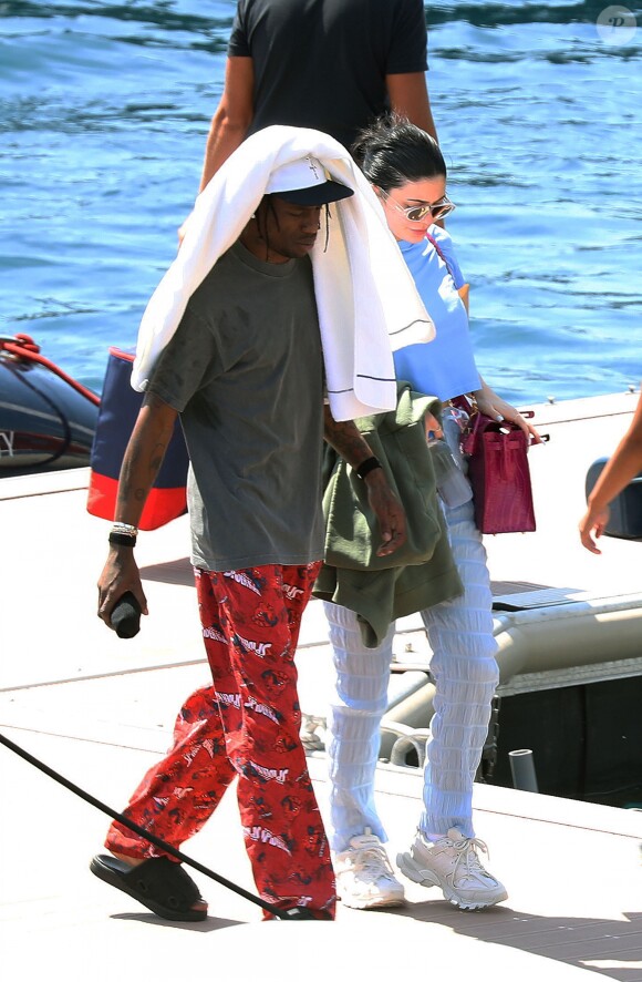 Kylie Jenner, son compagnon Travis Scott en vacances à Monaco, le 16 août 2019.