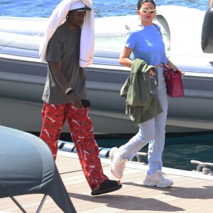 Kylie Jenner, son compagnon Travis Scott en vacances à Monaco, le 16 août 2019.