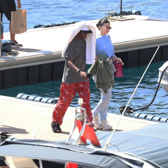 Kylie Jenner, son compagnon Travis Scott en vacances à Monaco, le 16 août 2019.