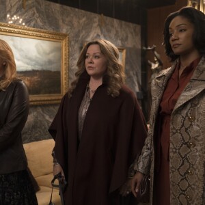 Melissa McCarthy, Tiffany Haddish, Elisabeth Moss, dans le film "Les Baronnes", en salles le 21 août 2019.