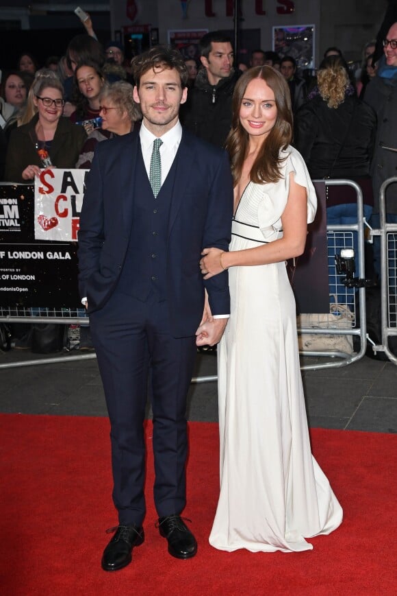 Sam Claflin et sa femme Laura Haddock lors du tapis rouge du film "Their Finest" pendant le 60e BFI, le Festival du Film de Londres, le 13 octobre 2016.