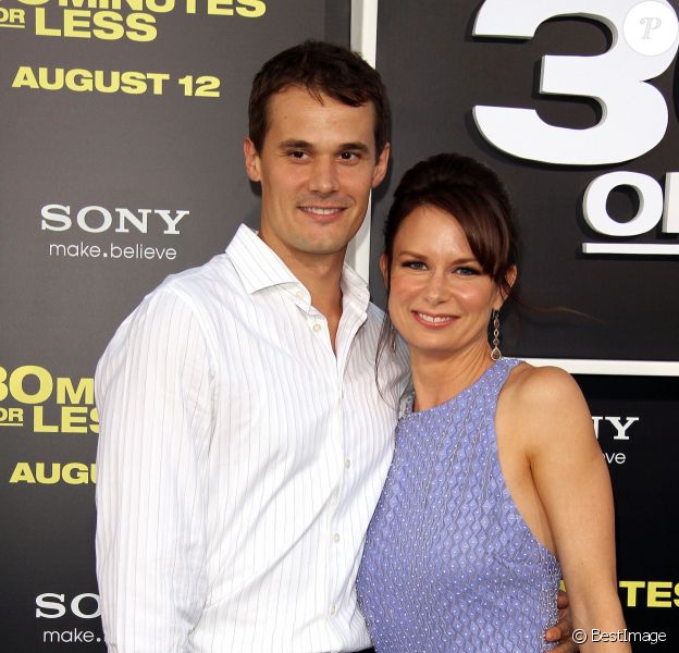 Mary Lynn Rajskub et son mari Matthew Rolph à la première de 30 minutes or less, à Los Angeles, le 8 août 2011
