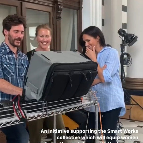 Meghan Markle joue les stylistes pour l'association Smart Works. Les coulisses de sa collection capsule de bienfaisance dévoilés sur Instagram, le 22 août 2019.