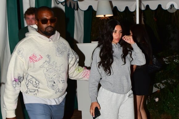 Exclusif - Kim Kardashian et son mari Kanye West à la sortie d'un dîner au Bungalow à Santa Monica le 18 août 2019.