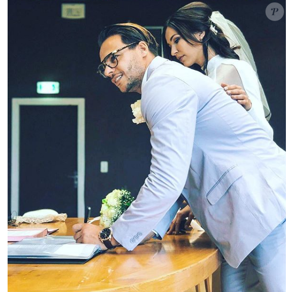 Pierre-Jean Cabrière et Julie Ricci lors de leur mariage civil en décembre 2018