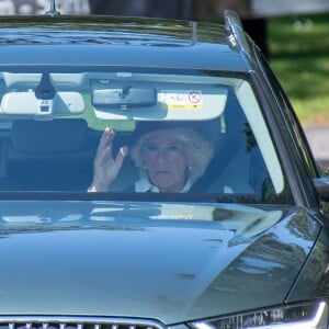 Le prince Charles, prince de Galles, Camilla Parker Bowles, duchesse de Cornouailles - Les membres de la famille royale se rendent à la messe à Ballater le 25 août 2019.