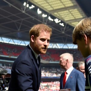 Le prince Harry, duc de Sussex, lors du match de finale de la Rugby League Challenge Cup à Londres le 24 août 2019.