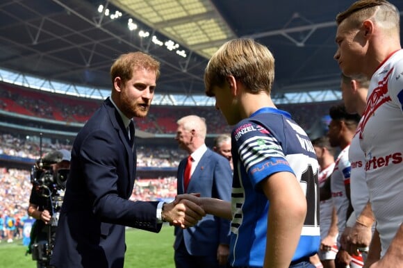 Le prince Harry, duc de Sussex, lors du match de finale de la Rugby League Challenge Cup à Londres le 24 août 2019.