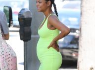 Christina Milian enceinte de M. Pokora : robe fluo et baby bump éclatant