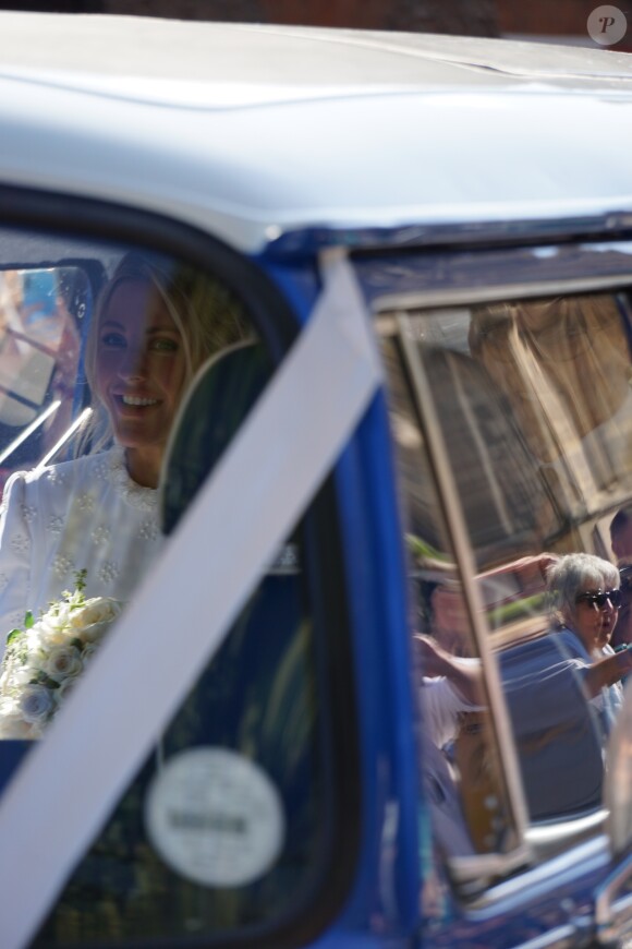Les mariés Ellie Goulding et Caspar Jopling à la sortie de la cathédrale d'York, le 31 août 2019