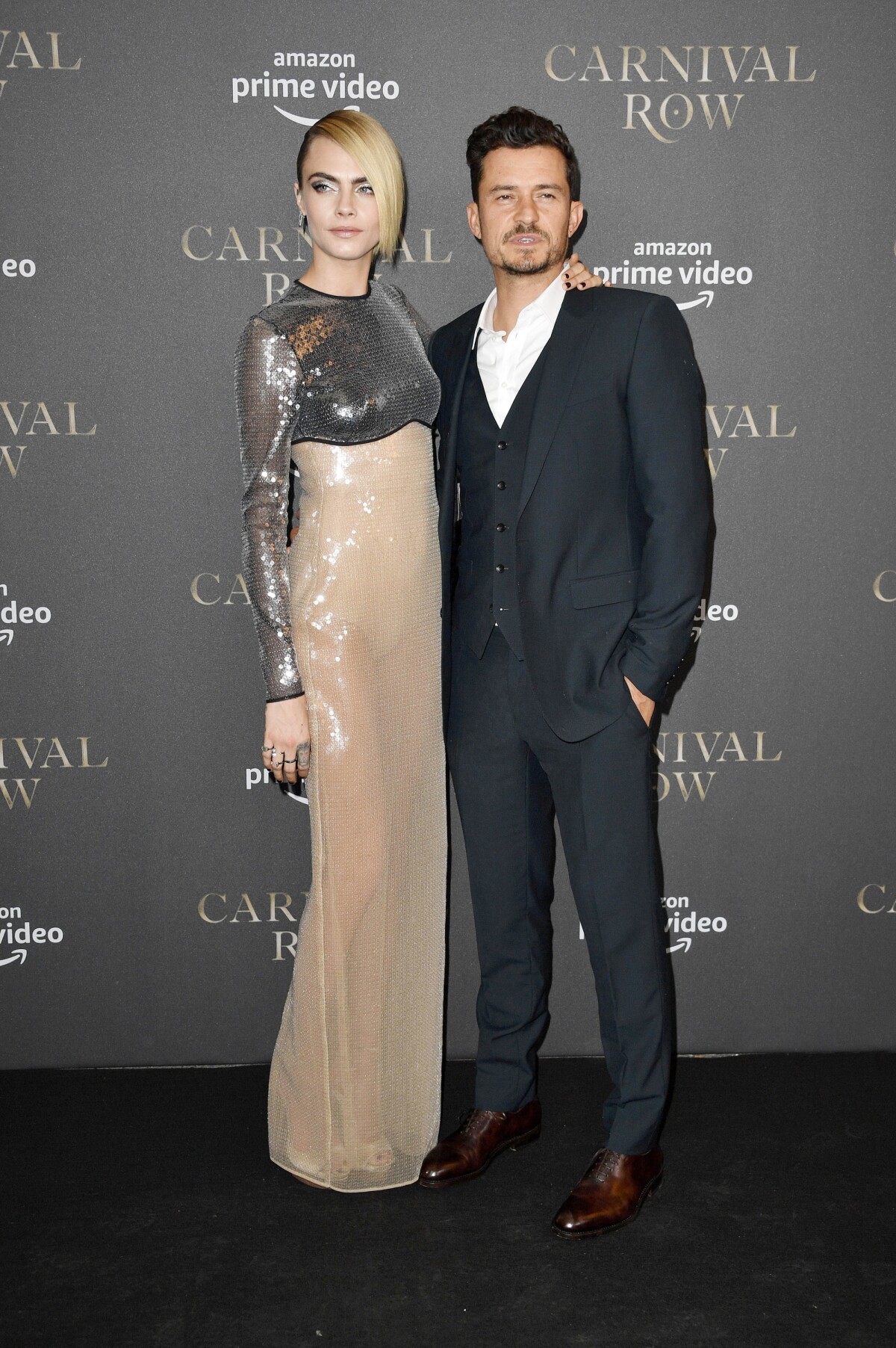 Photo Cara Delevingne Et Orlando Bloom Soir E De Pr Sentation De La S Rie Carnival Row Au