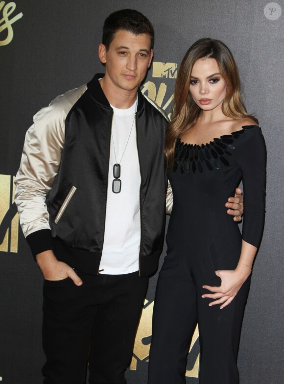 Miles Teller et sa compagne Keleigh Sperry - Cérémonie des MTV Movie Awards 2016 à Los Angeles le 9 avril 2016.