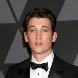 Miles Teller à la 9e soirée annuelle AMPAS Governors Awards au Dolby Ballroom à Hollywood, le 12 novembre 2017.