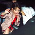  Katie Holmes et sa fille Suri Cruise arrivent à l'aéroport de New York pour une destination inconnue. Le 16 mars 2011. 