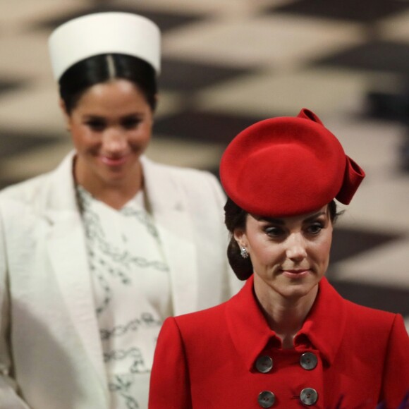 Kate Middleton, duchesse de Cambridge, et Meghan Markle, duchesse de Sussex lors de la messe en l'honneur de la journée du Commonwealth à l'abbaye de Westminster à Londres le 11 mars 2019.