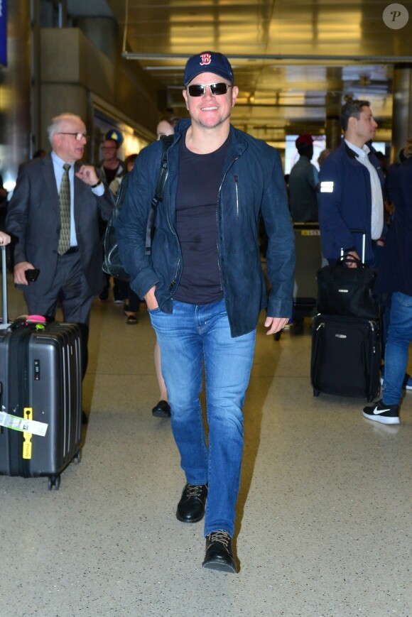 Matt Damon arrive à l'aéroport de Los Angeles (LAX), le 20 mai 2019.