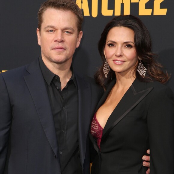 Matt Damon et sa femme Luciana Barroso - Avant-première et soirée de présentation de la nouvelle série Hulu "Catch-22" à Hollywood, Los Angeles, le 7 mai 2019.