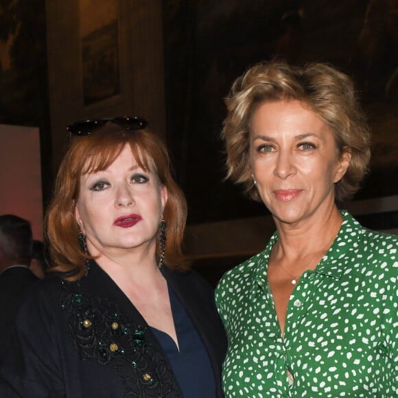 Catherine Jacob et Corinne Touzet - Opéra "Tosca Puccini" à l'hôtel national des Invalides dans le cadre de l'opération "Opéra en plein air" à Paris le 4 septembre 2019. © Coadic Guirec/Bestimage