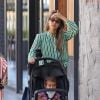 Exclusif - Jessica Alba est allée faire du shopping avec ses enfants Hayes, H.Marie et H.Garner au centre commercial Westfield Century City à Los Angeles, le 13 août 2019.