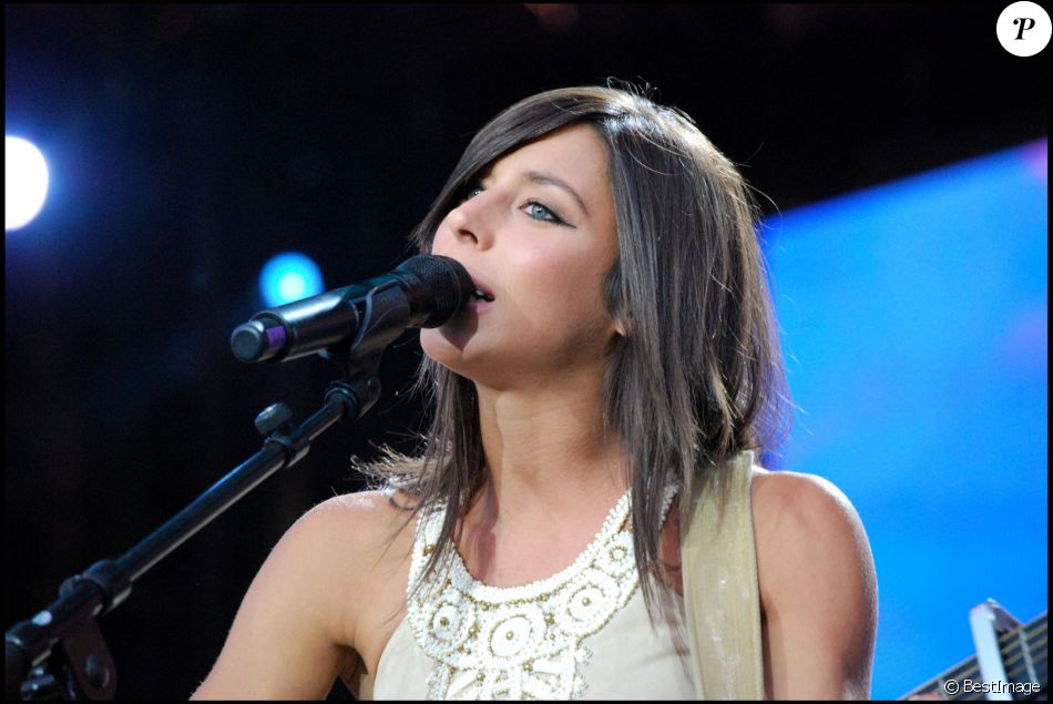 La chanteuse Rose - Concert du 14 juillet au Champ de Mars de Paris, le