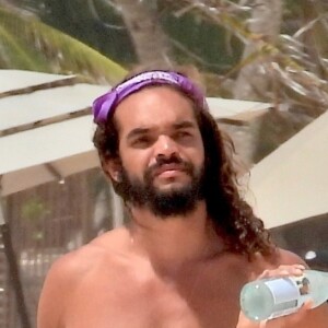 Exclusif - Lais Ribeiro et son compagnon Joakim Noah passent leurs vacances sur une plage Tulum au Mexique le 1er juin 2019.