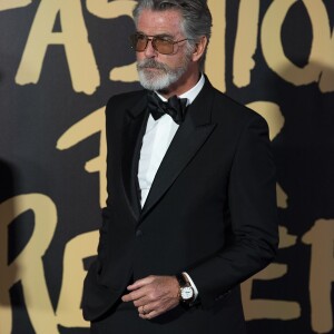 Pierce Brosnan - People au défilé de mode caritatif "Fashion For Relief" au British Museum à Londres. Le 14 septembre 2019