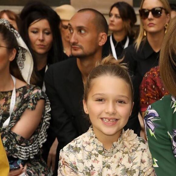 Victoria Beckham soutenue par sa famille lors de son défilé de mode organisé à Londres, le 15 septembre 2019. David Beckham et leurs enfants, Brooklyn, Romeo, Cruz et Harper étaient présents.