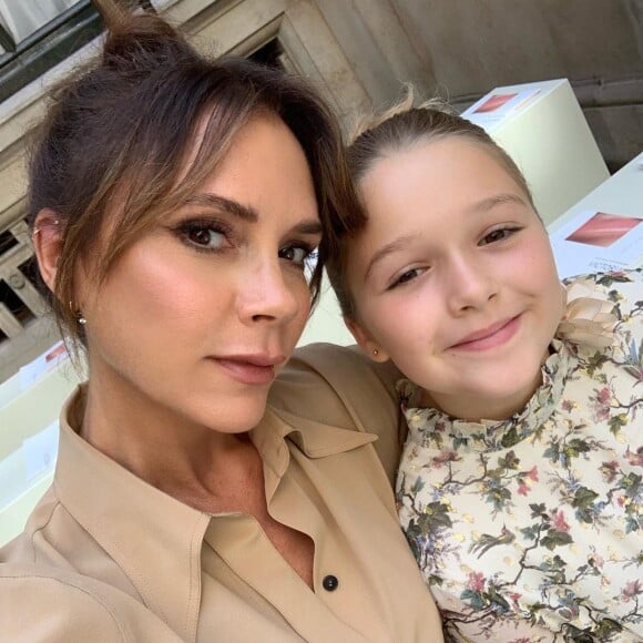 Victoria Beckham soutenue par sa famille lors de son défilé de mode organisé à Londres, le 15 septembre 2019. David Beckham et leurs enfants, Brooklyn, Romeo, Cruz et Harper étaient présents.