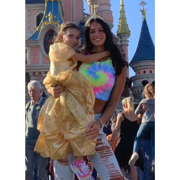 Jade Lagardère a fêté les 7 ans de Liva à Disneyland Paris, le 16 septembre 2019.
