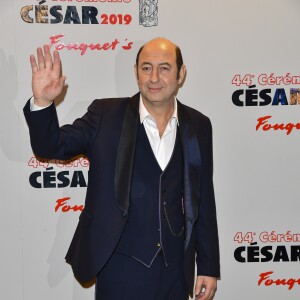 Kad Merad - Photocall du dîner de la 44ème cérémonie des César au Fouquet's à Paris. Le 22 février 2019 © Pierre Perusseau / Bestimage