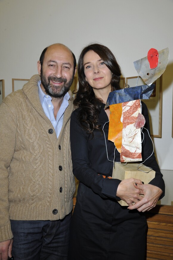 Kad Merad et son ex-femme Emmanuelle Cosso Merad - Vernissage de l'exposition d'Emmanuelle Cosso Merad et de Pierre-Marie Brisson à l'Atelier-galerie Clot à Paris le 6 Decembre 2012.