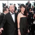 Kad Merad et son ex-femme Emmanuelle Cosso-Merad - Montée des marches du film "The Artist" lors du 64e Festival de Cannes le 15 ami 2011.