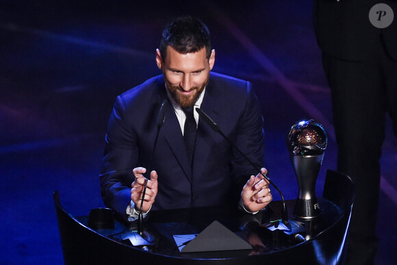 Lionel Messi (Lionel Messi a été élu meilleur joueur de l'année 2019, FIFA "The Best") - Intérieur - Les célébrités arrivent à la cérémonie des Trophées Fifa "The Best" 2019 à la Scala à Milan, Italie © Imago Sport / Panoramic / Bestimage