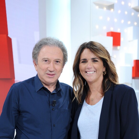 Exclusif - Michel Drucker et Valérie Benaim - Enregistrement de l'émission "Vivement Dimanche" au studio Gabriel à Paris, présentée par Michel Drucker et diffusée le 29 septembre 2019 sur France 2. Le 11 septembre 2019 © Guillaume Gaffiot / Bestimage