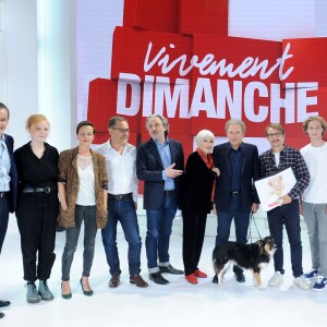 Exclusif - Franck Ferrand, Luna Carpiaux, Armelle Deutsch, Emmanuel Chaunu, Eric Laugerias, Nicole Croisille, Michel Drucker, Lorant Deutsch, Jules Houplain, Hélène Gateau, Clémentine Thomar et Marius Colucci - Enregistrement de l'émission "Vivement Dimanche" au studio Gabriel à Paris, présentée par Michel Drucker et diffusée le 29 septembre 2019 sur France 2. Le 11 septembre 2019 © Guillaume Gaffiot / Bestimage