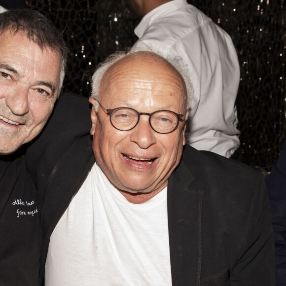 Jean-Marie Bigard et André Bercoff assistent à la soirée de sortie du clip "Radio Aktébo" de l'association Aktebo, au profit des enfants malades, au Don Camilo. Paris, le 17 septembre 2019. © Jack Tribeca/Bestimage