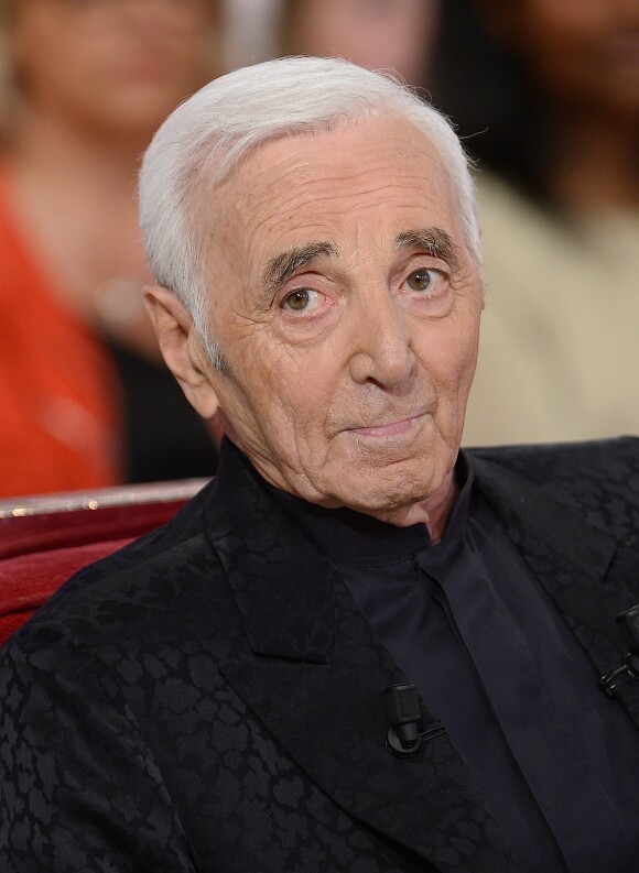 Charles Aznavour Enregistrement de l'émission " Vivement Dimanche " qui sera diffusée le 3 Mai 2015.