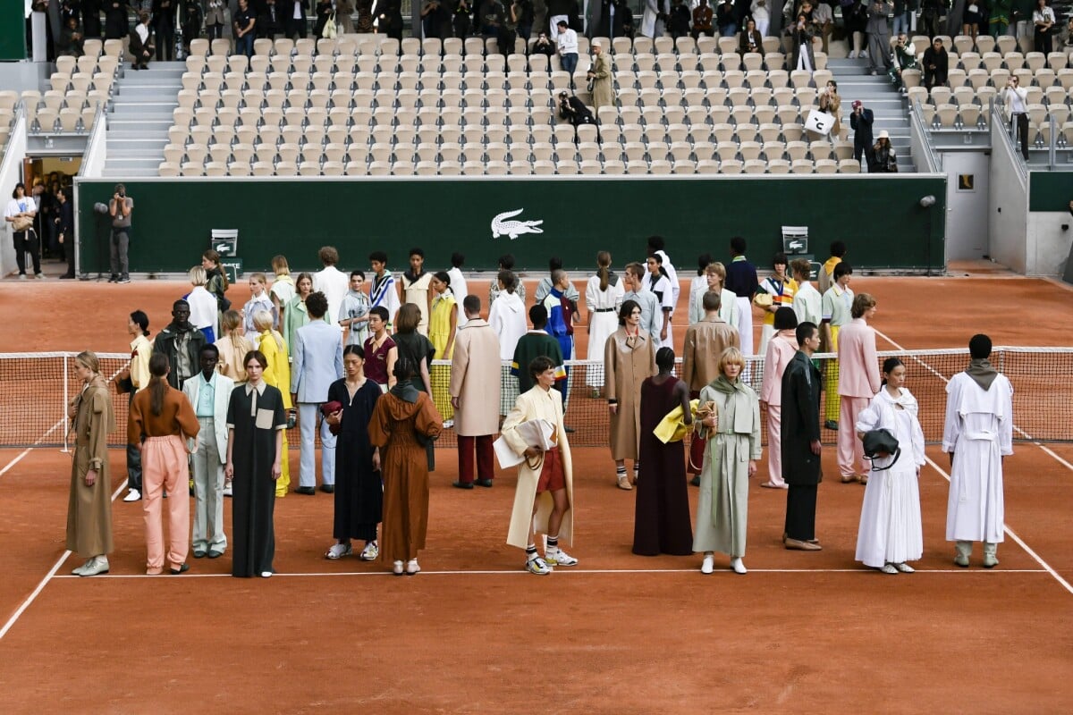 Photo Defile Lacoste collection printemps ete 2020 au Stade Roland Garros. Paris le 1er octobre 2019. Purepeople