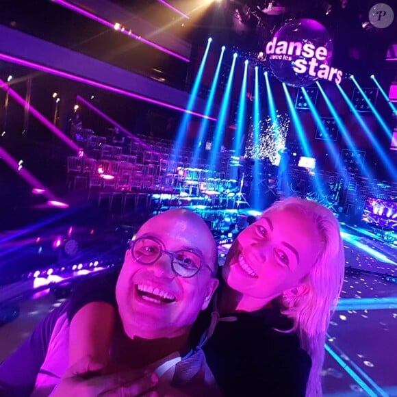 Yoann Riou et Emmanuelle Berne en coulisses de "Danse avec les stars 2019", le 28 septembre 2019
