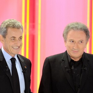 Exclusif - Nicolas Sarkozy et Michel Drucker - Enregistrement de l'émission "Vivement Dimanche" à Paris le 30 septembre 2019. Diffusion le 06/10/2019 sur France 2 . © Guillaume Gaffiot/Bestimage