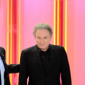 Exclusif - Nicolas Sarkozy et Michel Drucker - Enregistrement de l'émission "Vivement Dimanche" à Paris le 30 septembre 2019. Diffusion le 06/10/2019 sur France 2 . © Guillaume Gaffiot/Bestimage