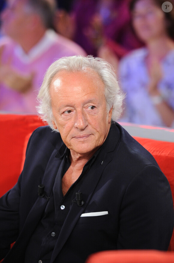 Exclusif - Didier Barbelivien - Enregistrement de l'émission "Vivement Dimanche" à Paris le 30 septembre 2019. Diffusion le 06/10/2019 sur France 2 . © Guillaume Gaffiot/Bestimage