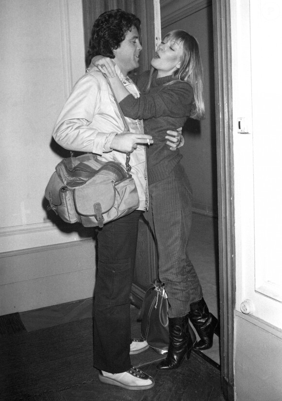 Archives - Rendez-vous avec David Alexandre Winter et sa femme Catherine Fefeu (les parents d'Ophélie Winter) dans leur appartement parisien. Le 8 juin 1983 © Jean-Claude Woestelandt/Bestimage