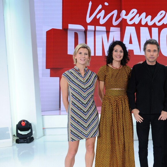 Exclusif - Helene Gateau, Maëlle Mietton, Jean Michel Jarre, Michel Drucker, Moïse Santamaria et Emmanuel Chaunu - Enregistrement de l'émission ' Vivement Dimanche ' au studio Gabriel à Paris le 30 septembre 2019 . Diffusion le 13/10/2019 sur France 2 . © Guillaume Gaffiot/Bestimage