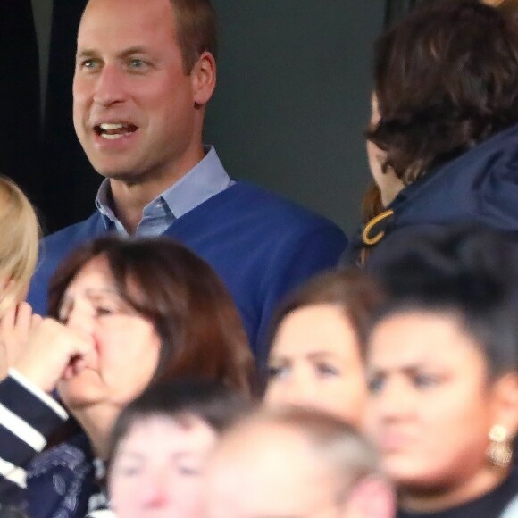 Le prince William, duc de Cambridge, Catherine (Kate) Middleton, duchesse de Cambridge et leurs enfants, le prince George et la princesse Charlotte, assistent à un match de Premier League opposant Norwich City à Aston Villa au stade Carrow Road, à Norwich, Royaume Uni, le 5 octobre 2019. Aston Villa a gagné 5-1.