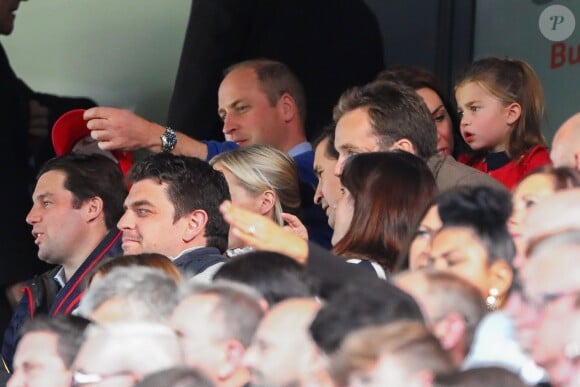 Le prince William, duc de Cambridge, Catherine (Kate) Middleton, duchesse de Cambridge et leurs enfants, le prince George et la princesse Charlotte, assistent à un match de Premier League opposant Norwich City à Aston Villa au stade Carrow Road, à Norwich, Royaume Uni, le 5 octobre 2019. Aston Villa a gagné 5-1.