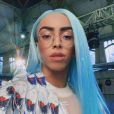 Bilal Hassani, en perruque bleue sur Instagram.
